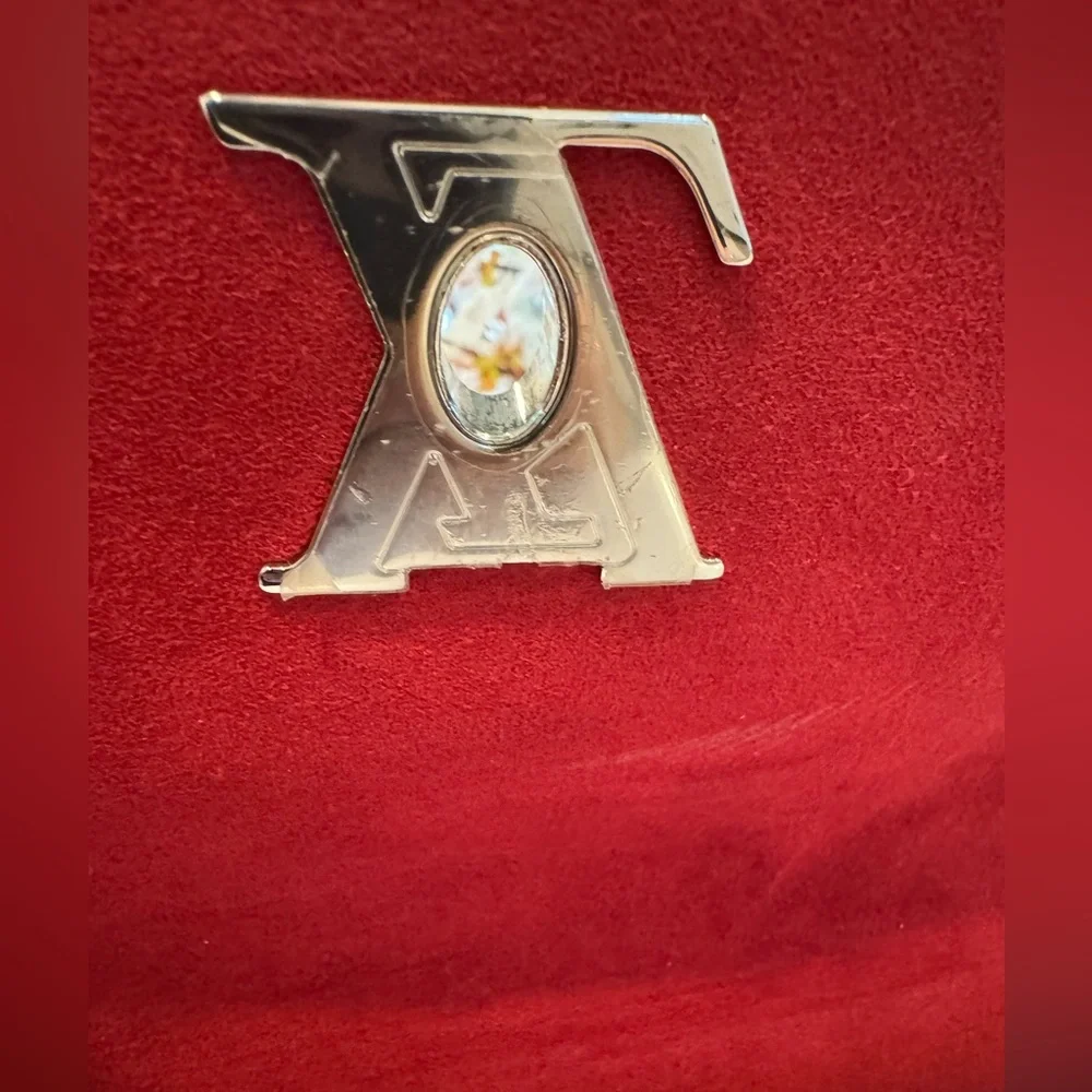 Louis Vuitton lock me Ever MM - Picture 13 of 15